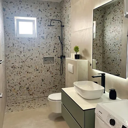 New Ana Apartamento